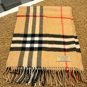 Burberry scarf